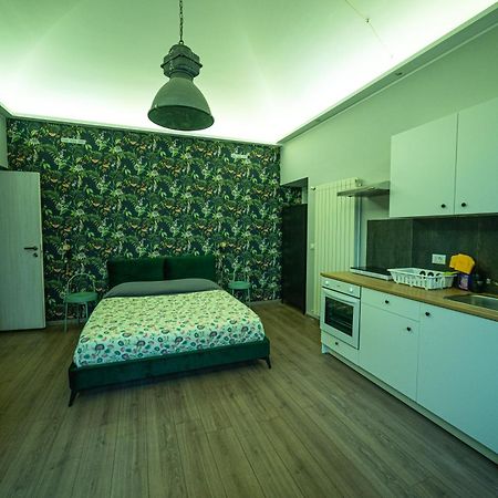 Regis 2 Appartamenti Resort Centro Storico 基瓦索 外观 照片