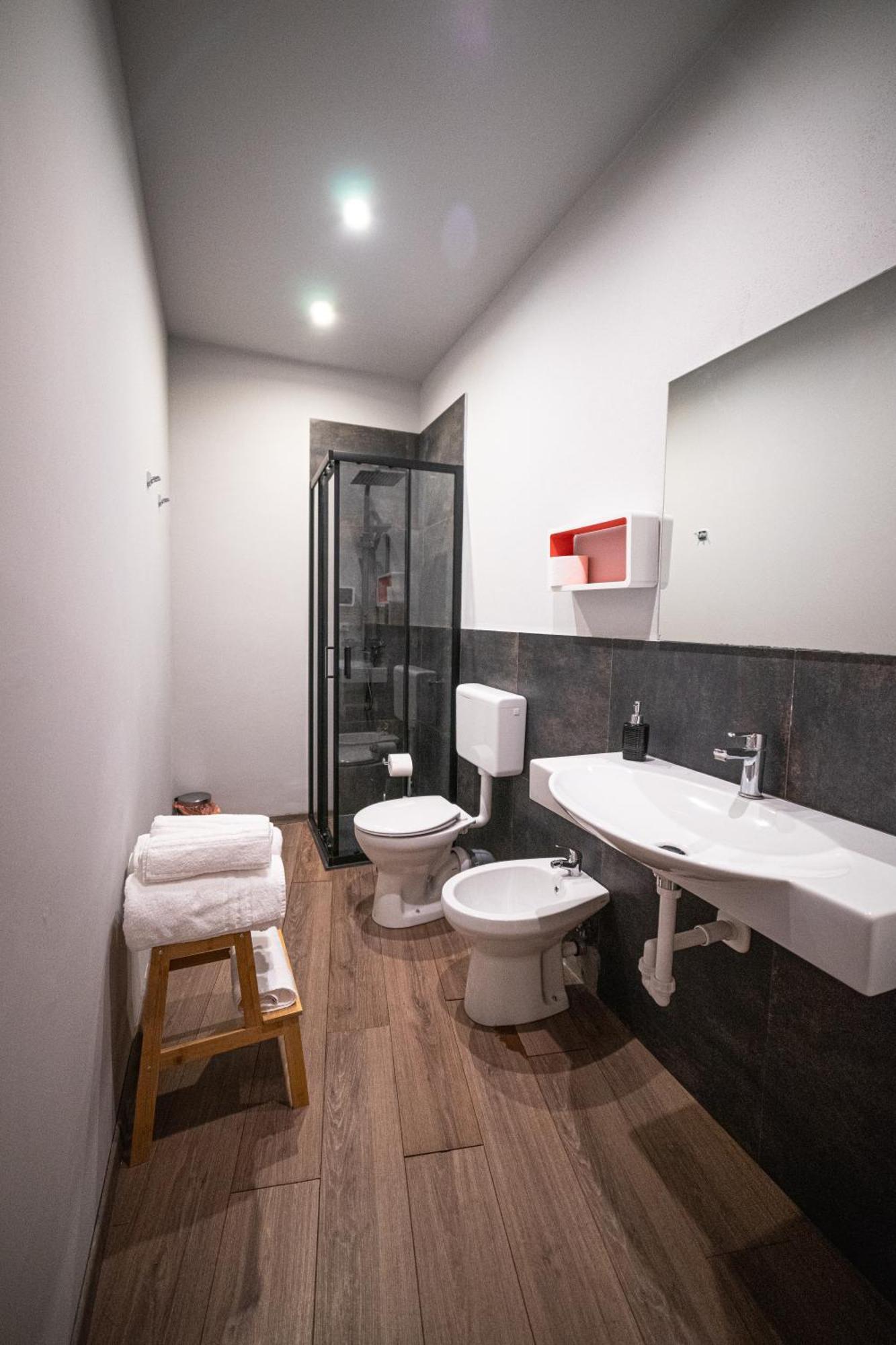 Regis 2 Appartamenti Resort Centro Storico 基瓦索 外观 照片