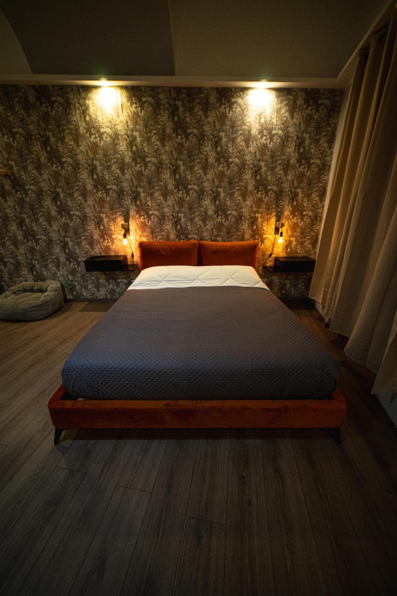 Regis 2 Appartamenti Resort Centro Storico 基瓦索 外观 照片