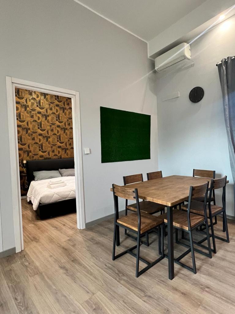 Regis 2 Appartamenti Resort Centro Storico 基瓦索 外观 照片